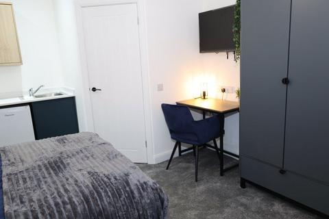 1 bedroom in a house share to rent, Room 6, Church Walk, Peterborough PE1 2TP