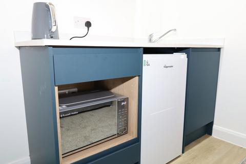 1 bedroom in a house share to rent, Room 6, Church Walk, Peterborough PE1 2TP