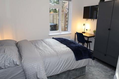 1 bedroom in a house share to rent, Room 5, Church Walk, Peterborough PE1 2TP