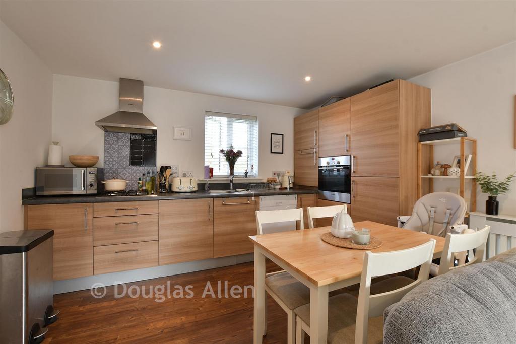 Lounge/Kitchen /Dining Room