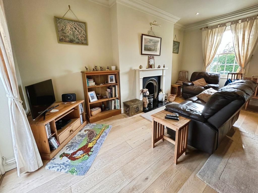 End Terrace Town House