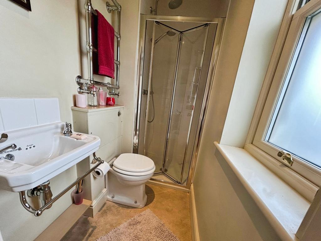 End Terrace Town House