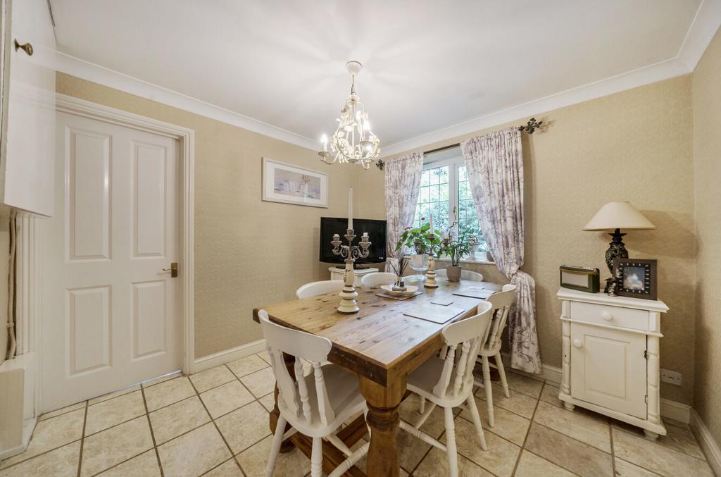 Breakfast Room
