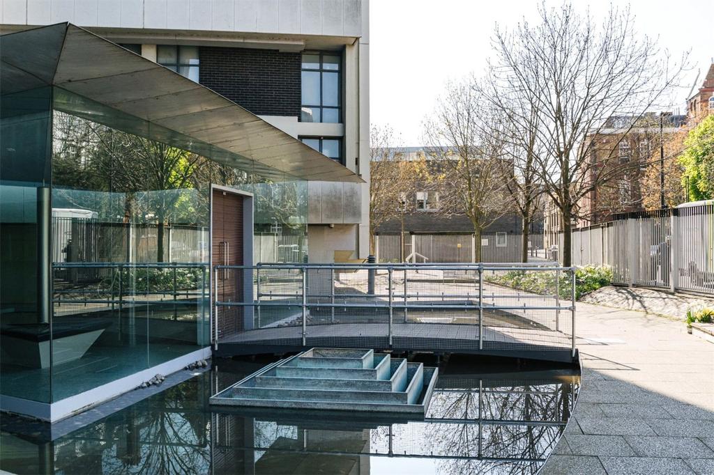 Keeling House E2