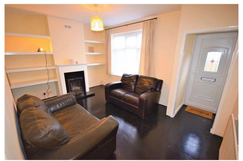 Lovely 2-bedroom house in Dagenham