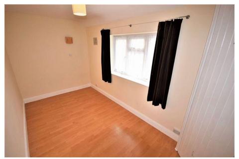 undefined, Dagenham, RM9