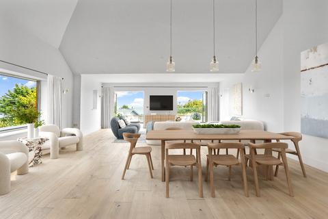 undefined, Overseas Estate, Dartmouth TQ6