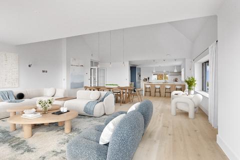 undefined, Overseas Estate, Dartmouth TQ6