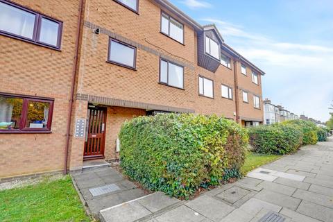 undefined, Tysoe Avenue, Enfield, EN3 6DZ