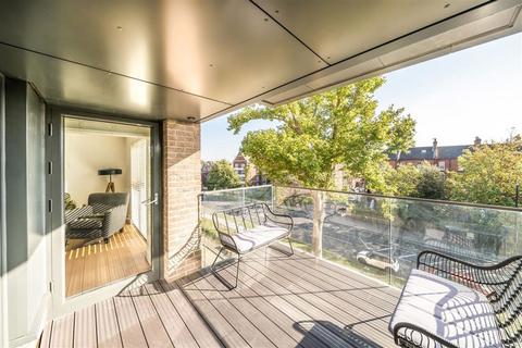 2 bedroom flat for sale, Bradley Road, London SW4
