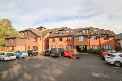 1 bedroom retirement property for sale, Reading Road, Wokingham, RG41