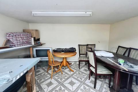 4 bedroom terraced house to rent, Courtland Road, East Ham, London