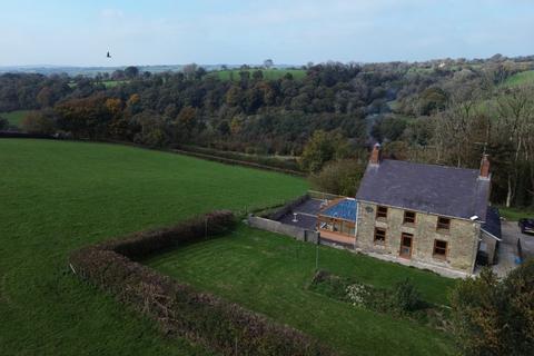 4 bedroom property with land for sale, Ffostrasol, Llandysul, SA44