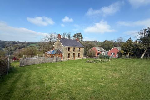 4 bedroom property with land for sale, Ffostrasol, Llandysul, SA44
