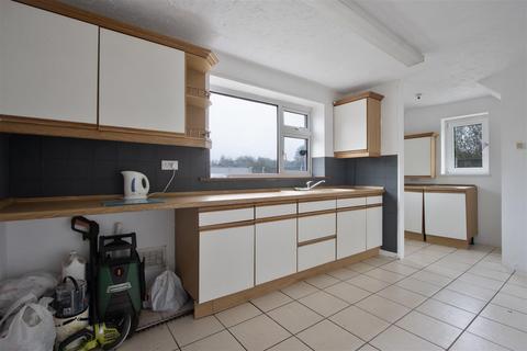 2 bedroom semi-detached house for sale, Burnbridge Road, Old Whittington, Chesterfield