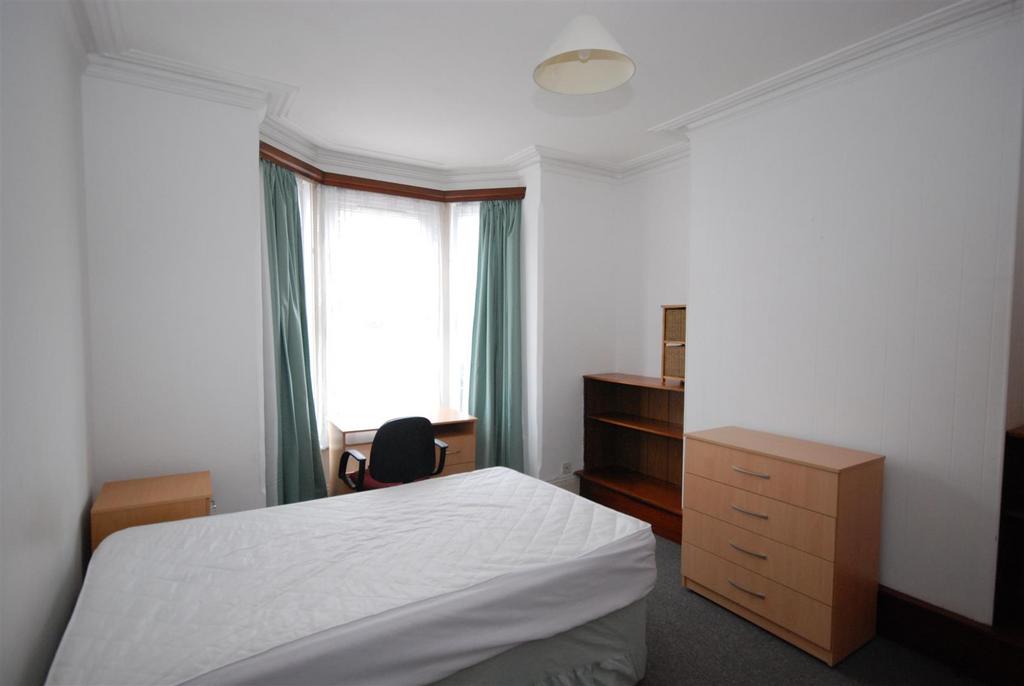 Telephone Road (114) photo 1