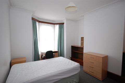 5 bedroom private hall to rent, Telephone Road, Southsea, Portsmouth