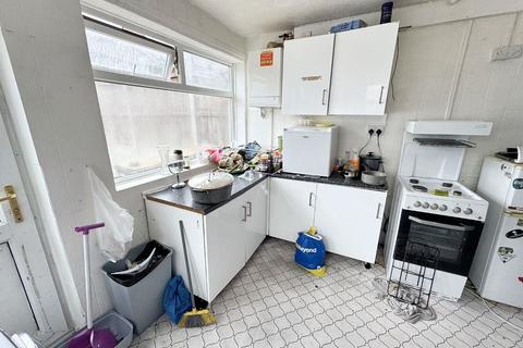 2 bedroom terraced house for sale, Stoke-On-Trent ST6