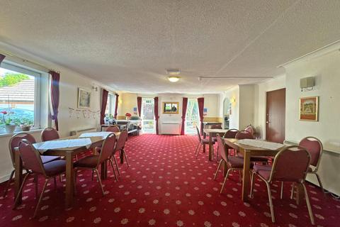1 bedroom retirement property for sale, Home Heather House, 128 Beehive Lane, Ilford, Essex, IG4