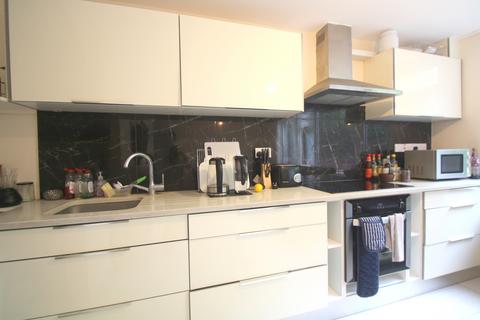 undefined, New Place Square SE16