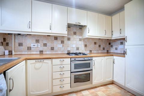 3 bedroom detached house to rent, Ethelbert Road, Faversham, ME13