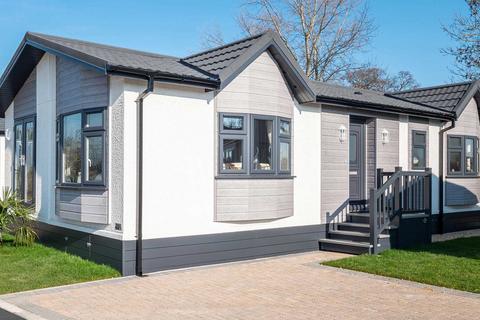 2 bedroom park home for sale, Marston Grantham