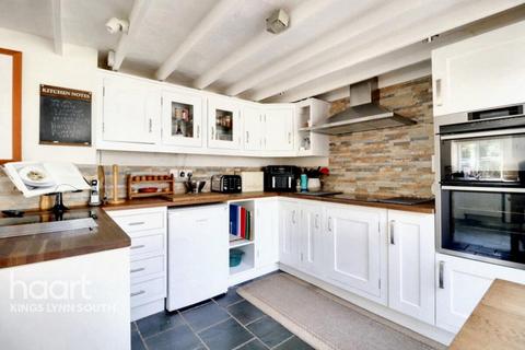 3 bedroom detached house for sale, Ringstead Road, Hunstanton