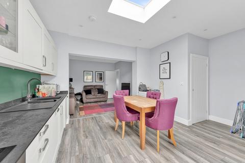 35 Burnham Road, Dartford, DA1 5AY