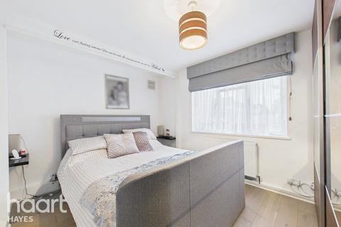 undefined, Bournemead Avenue, NORTHOLT