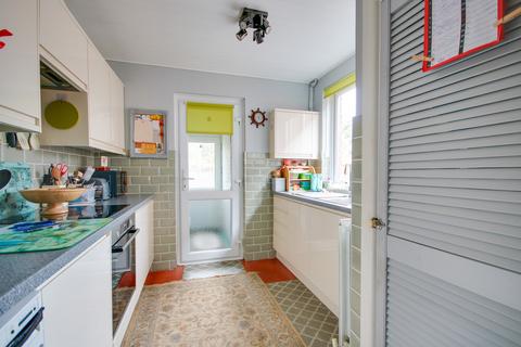 undefined, BITTERNE! NO FORWARD CHAIN! LOTS OF PARKING! A MUST SEE!