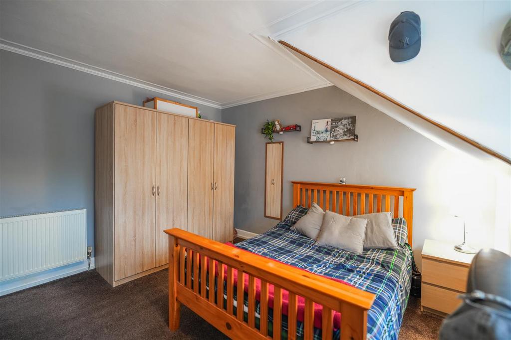 Bedroom.two.jpg