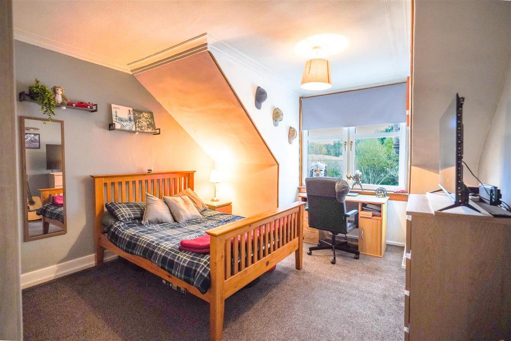 Bedroom.two-1.jpg