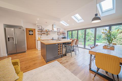 4 bedroom semi-detached house for sale, Tilehouse Green Lane, Knowle, B93