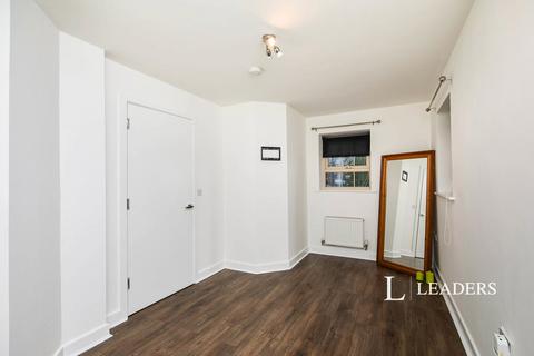 undefined, Penalton Close, Allenton, Derby, DE24