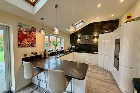 6 bedroom detached house for sale, Bostocks Lane, Derbyshire DE72