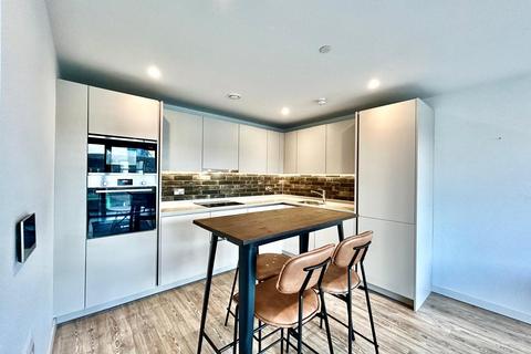 2 bedroom apartment to rent, Potato Wharf, Manchester, M3