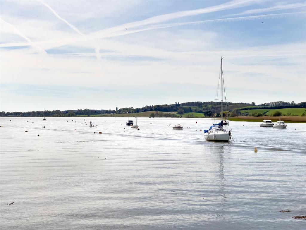 Estuary Views