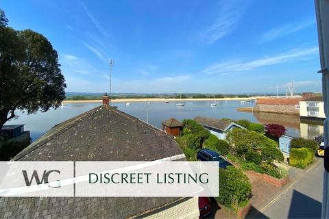 undefined, Topsham
