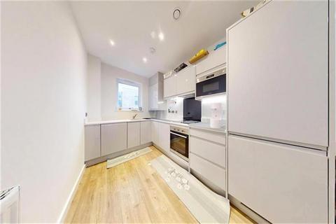 undefined, Luctons Close, Loughton, IG10