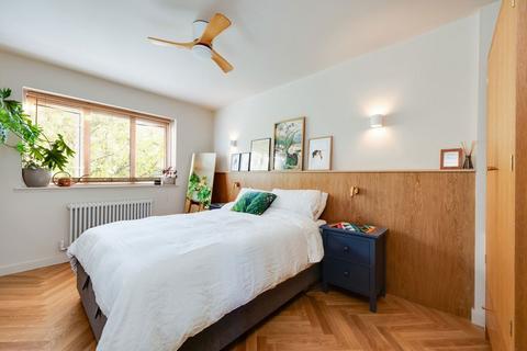 undefined, Tor Gardens, London W8