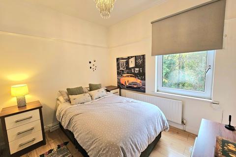 undefined, Linden Avenue, Birmingham