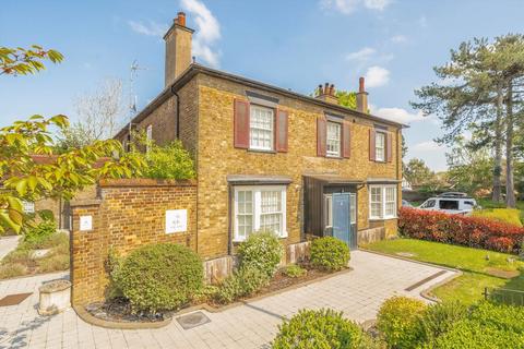 undefined, Stanmore Hill, Stanmore HA7