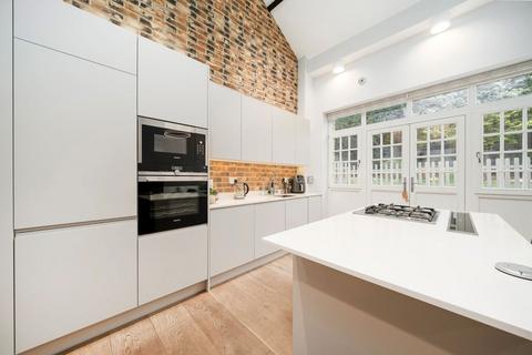 undefined, Stanmore Hill, Stanmore HA7