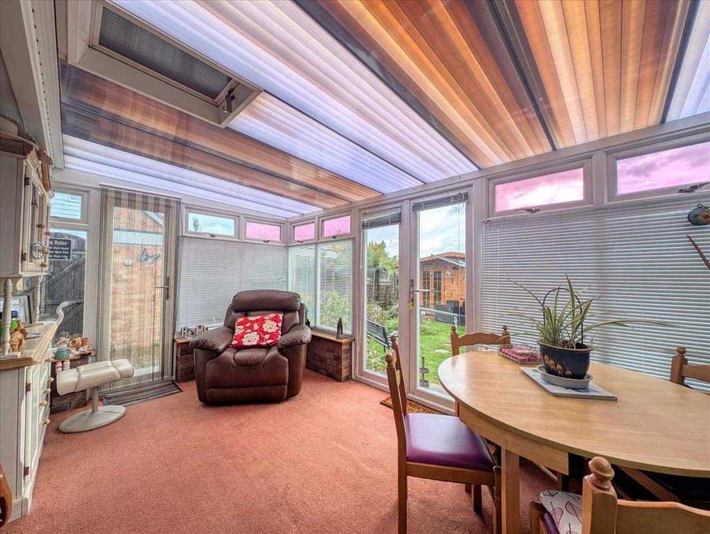 Conservatory / Sun