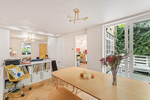 2 bedroom apartment for sale, Brownlow Road, London, E8