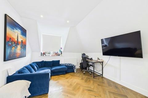 1 bedroom apartment for sale, Howard Court, Beckenham BR3
