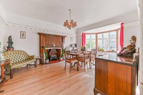 undefined, Norbury Avenue, Norbury, London, SW16