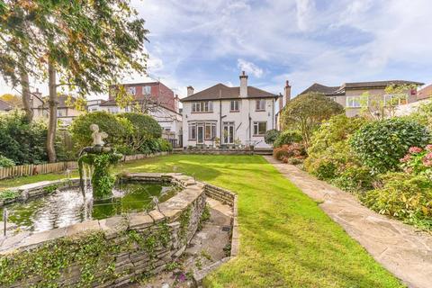 undefined, Norbury Avenue, Norbury, London, SW16