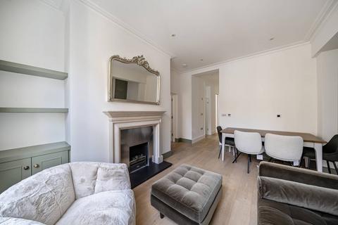 3 bedroom flat to rent, Earls Court Square, Earls Court, London, SW5