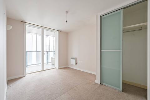 2 bedroom flat to rent, N8, Crouch End, London, N8